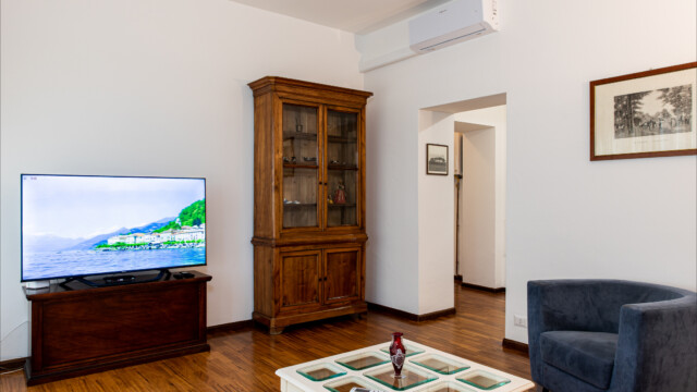 Appartamento a Como per lavoro, turismo o appoggio per degenze ospedaliere. Appartamenti vicino Ospedale Sant'Anna di San Fermo della Battaglia (CO). Appartamento a Como per lavoro, turismo o appoggio per degenze ospedaliere. Appartamenti vicino Ospedale Sant'Anna di San Fermo della Battaglia (CO).
