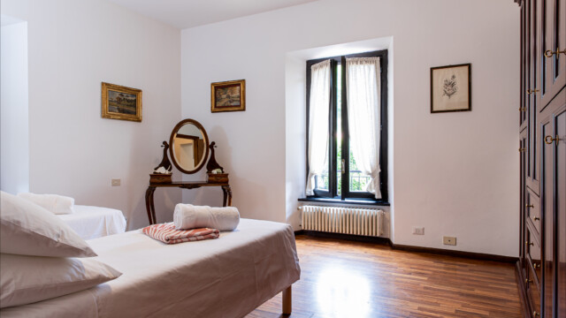 Appartamento a Como per lavoro, turismo o appoggio per degenze ospedaliere. Appartamenti vicino Ospedale Sant'Anna di San Fermo della Battaglia (CO). Appartamento a Como per lavoro, turismo o appoggio per degenze ospedaliere. Appartamenti vicino Ospedale Sant'Anna di San Fermo della Battaglia (CO).