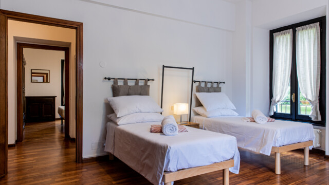 Appartamento a Como per lavoro, turismo o appoggio per degenze ospedaliere. Appartamenti vicino Ospedale Sant'Anna di San Fermo della Battaglia (CO). Appartamento a Como per lavoro, turismo o appoggio per degenze ospedaliere. Appartamenti vicino Ospedale Sant'Anna di San Fermo della Battaglia (CO).