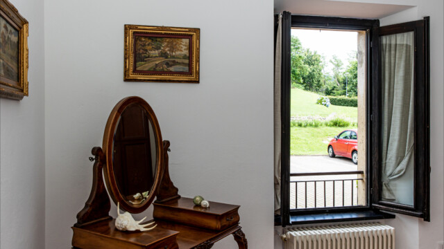 Appartamento a Como per lavoro, turismo o appoggio per degenze ospedaliere. Appartamenti vicino Ospedale Sant'Anna di San Fermo della Battaglia (CO). Appartamento a Como per lavoro, turismo o appoggio per degenze ospedaliere. Appartamenti vicino Ospedale Sant'Anna di San Fermo della Battaglia (CO).