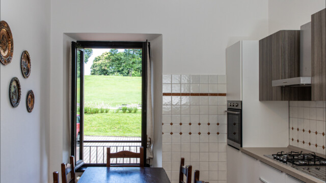 Appartamento a Como per lavoro, turismo o appoggio per degenze ospedaliere. Appartamenti vicino Ospedale Sant'Anna di San Fermo della Battaglia (CO). Appartamento a Como per lavoro, turismo o appoggio per degenze ospedaliere. Appartamenti vicino Ospedale Sant'Anna di San Fermo della Battaglia (CO).